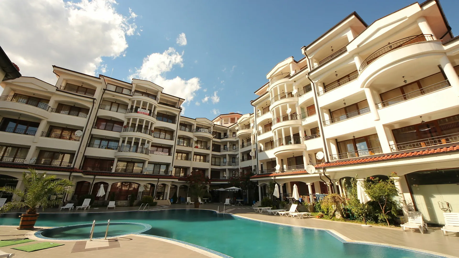 Menada Chateau Valon Apartment Sunny Beach 0*,  Bulgaria