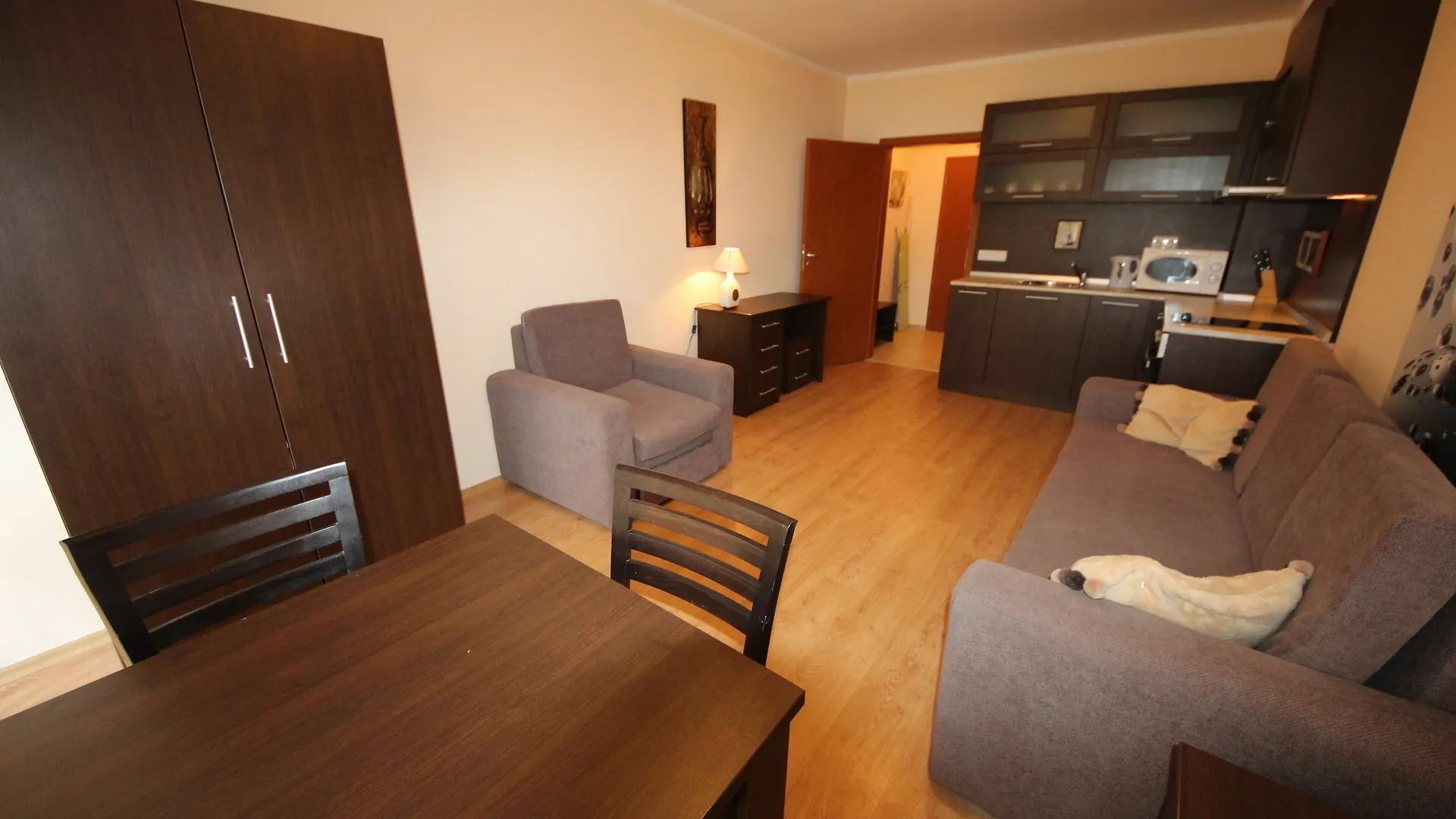 Menada Chateau Valon Apartment Sunny Beach 0*,