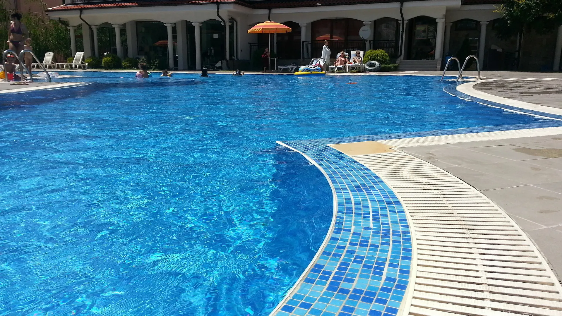 Menada Chateau Valon Apartment Sunny Beach